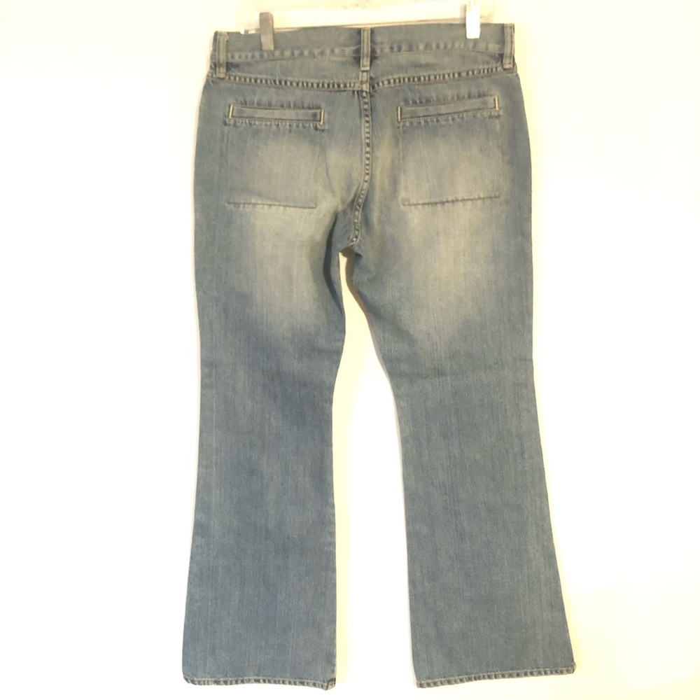 Old Navy Low Rise Flare Leg Women’s Jeans Size 10